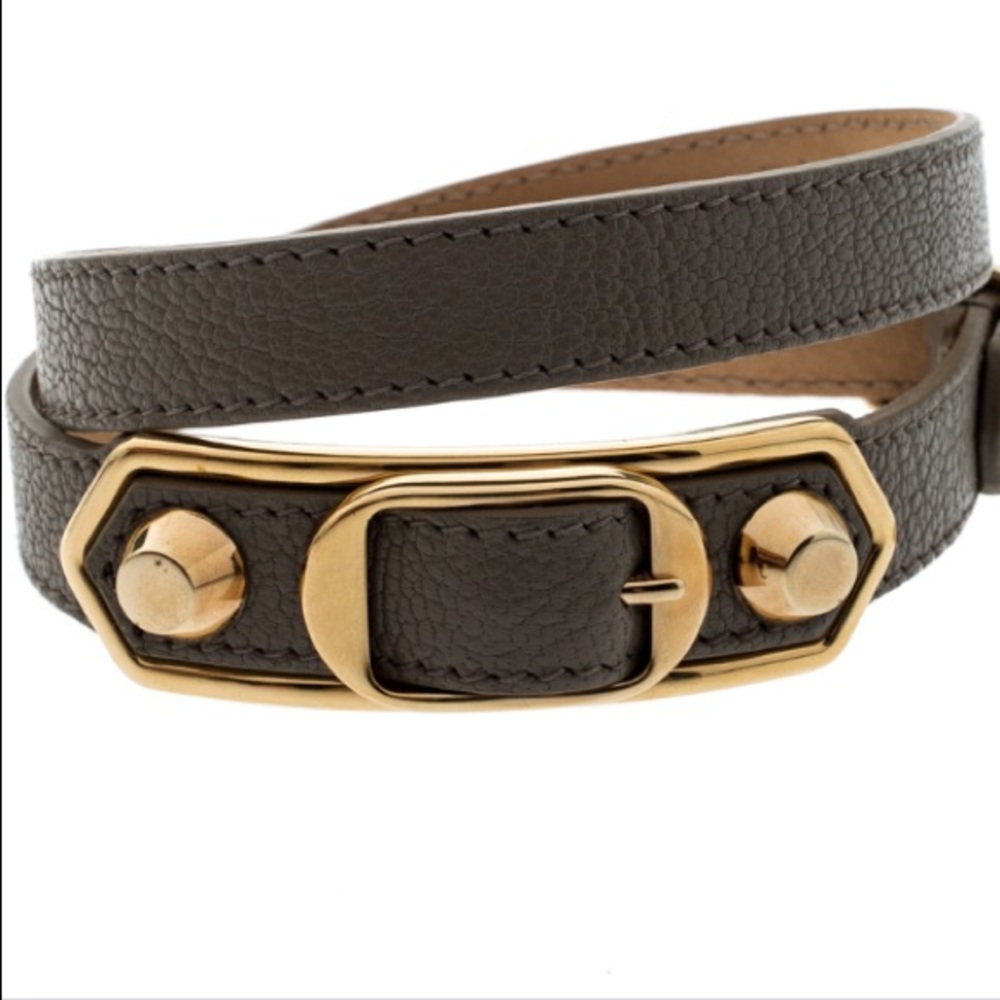 💥💥SOLD💥💥BALENCIAGA gold tone gray leather studded two wrap bracelet - Picture 3 of 7
